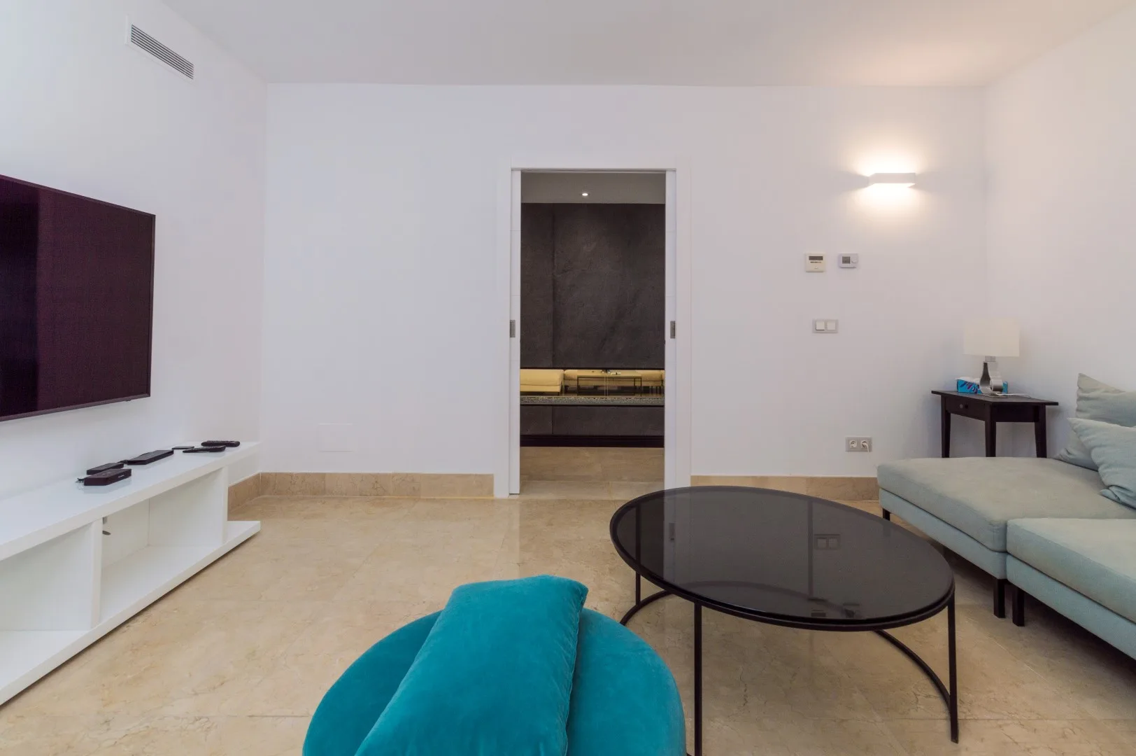 Villa · Marbella · (300-00827P)