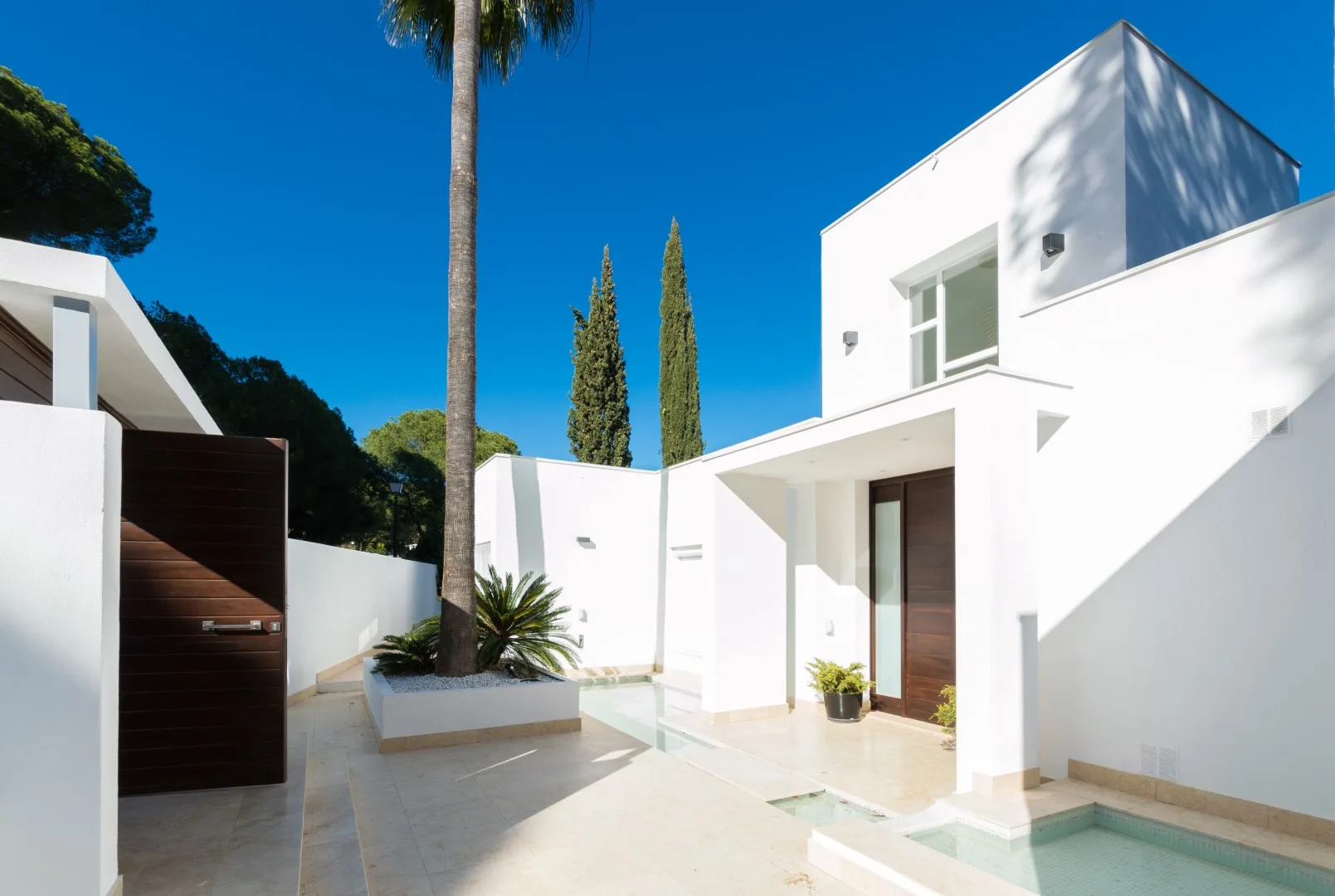 Villa · Marbella · (300-00827P)