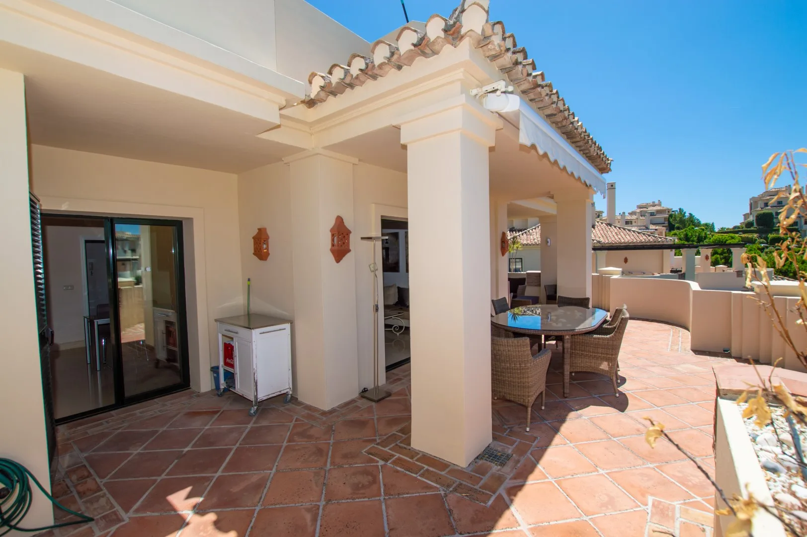 Apartment · Benahavis · (300-00965P)