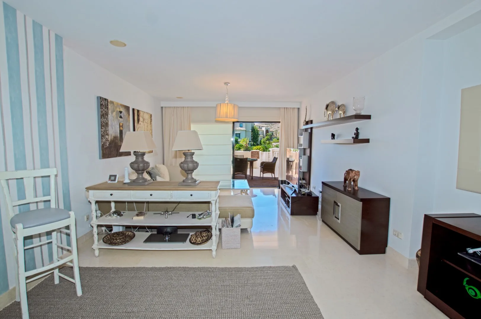 Apartment · Benahavis · (300-00965P)