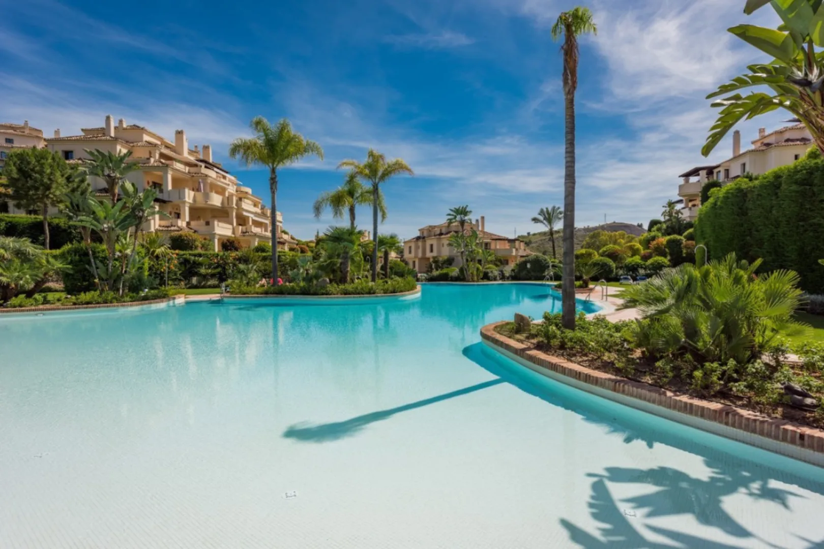 Apartment · Benahavis · (300-00965P)